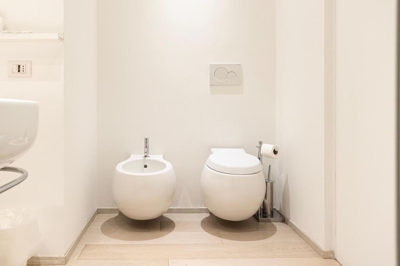 Elegante E Spazioso Quadrilocale In Porta Venezia Milano Exterior foto